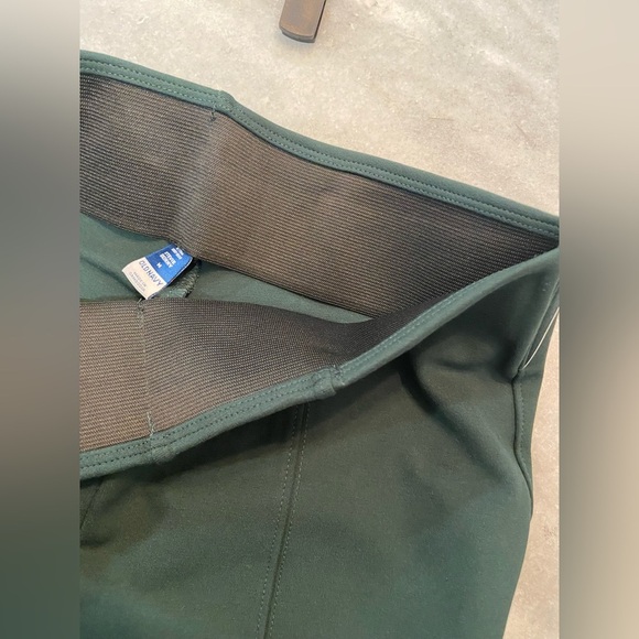 NWT Old Navy Size M Forrest Green Stevie Skinny Leggings Front Seam Stretch - Picture 8 of 10